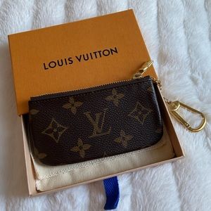 Louis Vuitton SOLDDD